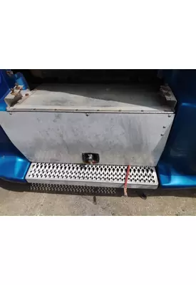 PETERBILT 386 BATTERY BOX