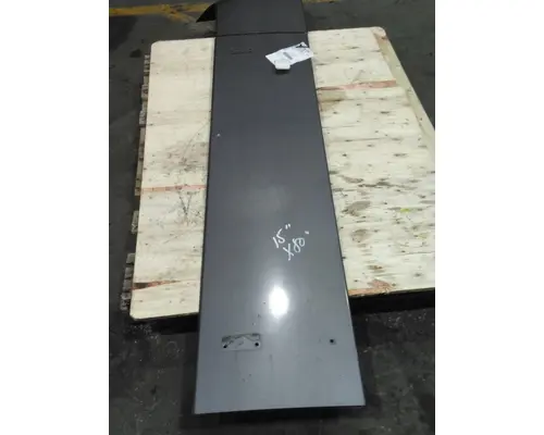 PETERBILT 386 BODY PARTS, MISC.
