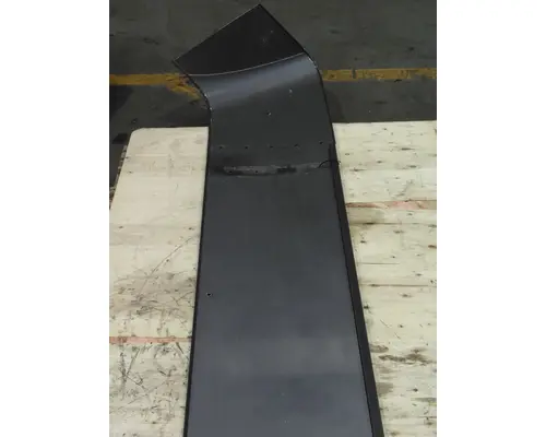 PETERBILT 386 BODY PARTS, MISC.