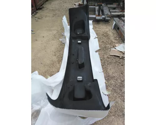 PETERBILT 386 BUMPER ASSEMBLY, FRONT