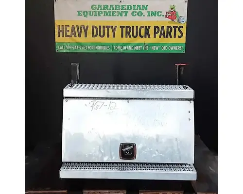 PETERBILT 386 Battery BoxTray