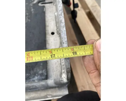 PETERBILT 386 Battery Box