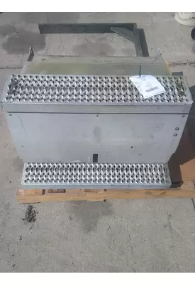 PETERBILT 386 Battery Box