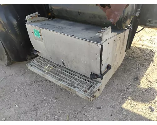 PETERBILT 386 Battery Box