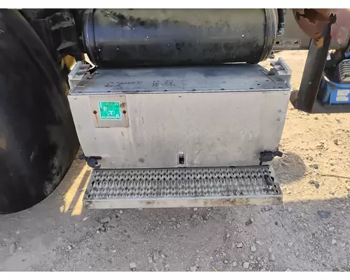 PETERBILT 386 Battery Box