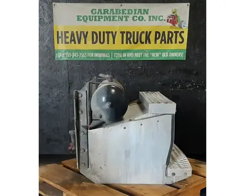 PETERBILT 386 Battery Boxes