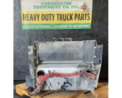 PETERBILT 386 Battery Boxes