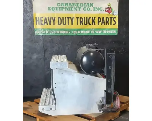 PETERBILT 386 Battery Boxes