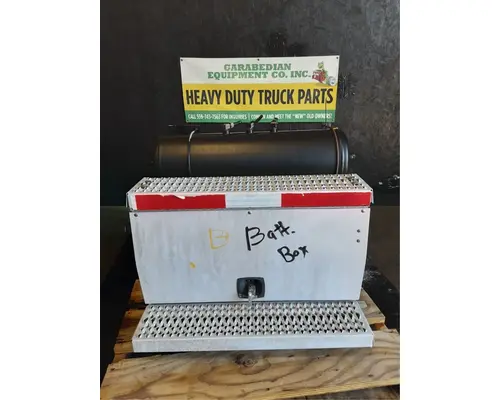 PETERBILT 386 Battery Boxes