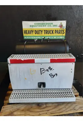 PETERBILT 386 Battery Boxes