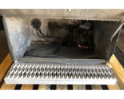 PETERBILT 386 Battery Boxes