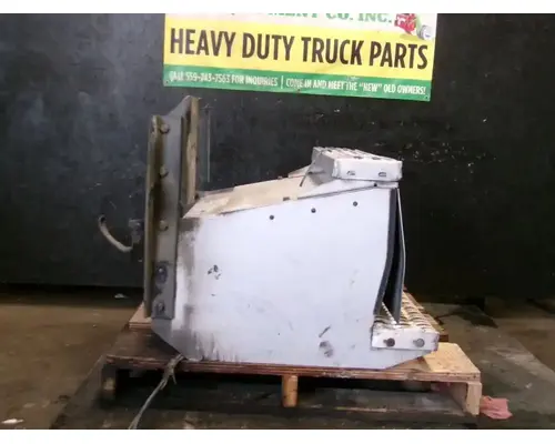 PETERBILT 386 Battery Boxes