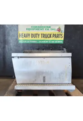 PETERBILT 386 Battery Boxes