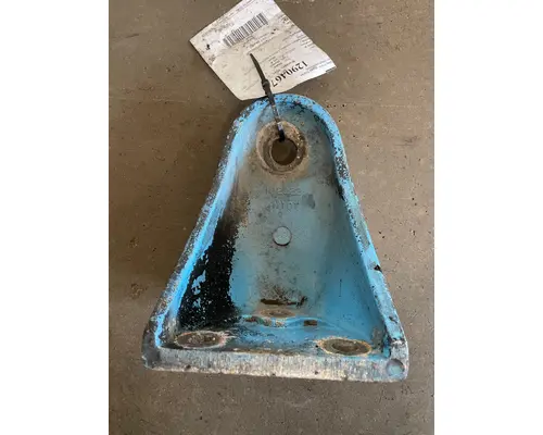 PETERBILT 386 Brackets, Misc