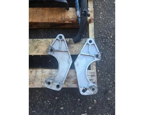 PETERBILT 386 Bumper Assembly, Front