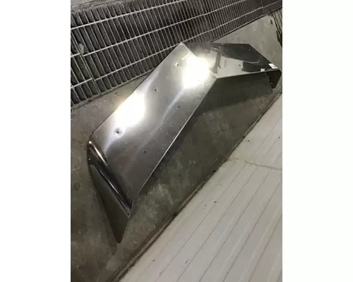 PETERBILT 386 CAB CLIP