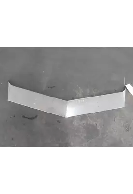 PETERBILT 386 CAB CLIP
