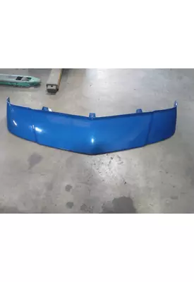 PETERBILT 386 CAB CLIP