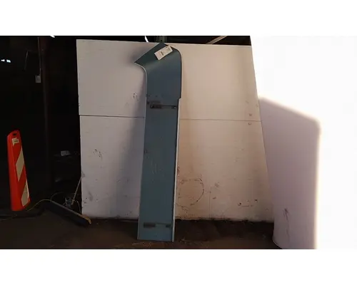 PETERBILT 386 CAB EXTENSION