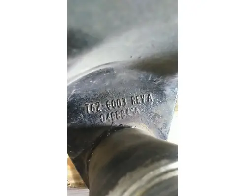 PETERBILT 386 CAB MOUNT,BRACKET