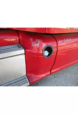 PETERBILT 386 CAB SKIRT/SIDE FAIRING