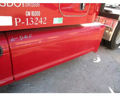 PETERBILT 386 CAB SKIRTSIDE FAIRING