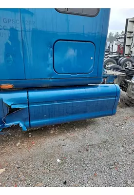 PETERBILT 386 CAB SKIRT/SIDE FAIRING