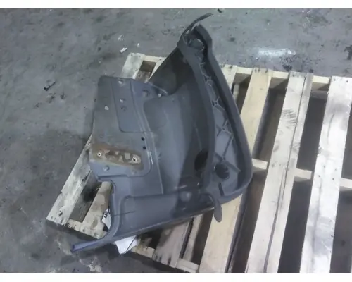 PETERBILT 386 CAB SKIRTSIDE FAIRING