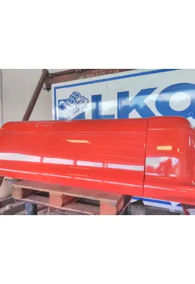 PETERBILT 386 CAB SKIRT/SIDE FAIRING