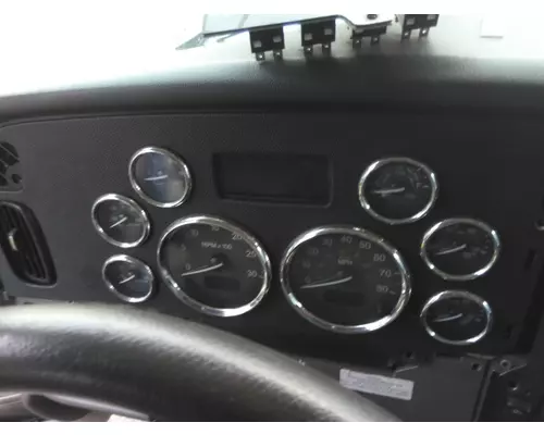 PETERBILT 386 CAB