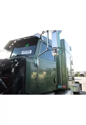 PETERBILT 386 CAB