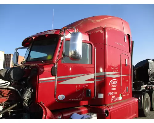 PETERBILT 386 CAB