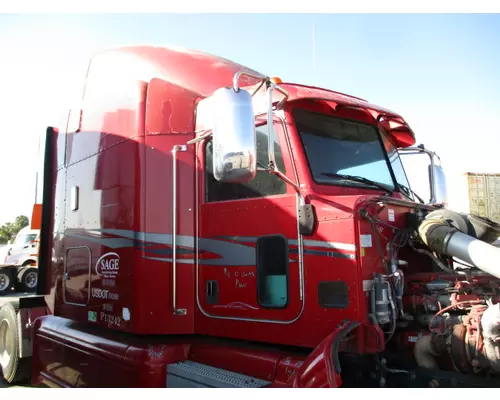 PETERBILT 386 CAB