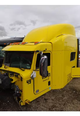 PETERBILT 386 CAB