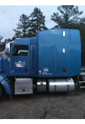 PETERBILT 386 CAB