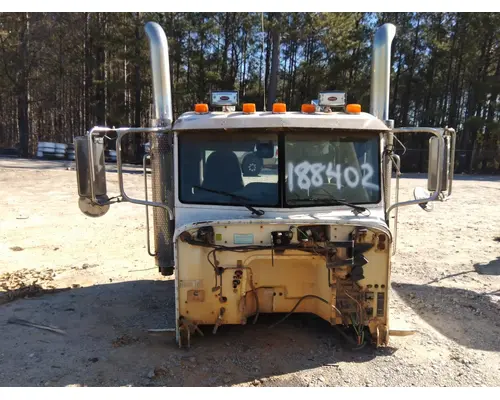 PETERBILT 386 CAB