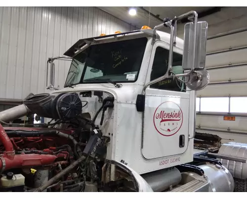 PETERBILT 386 CAB
