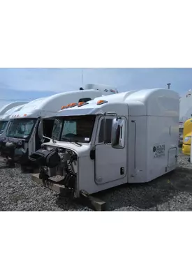 PETERBILT 386 CAB