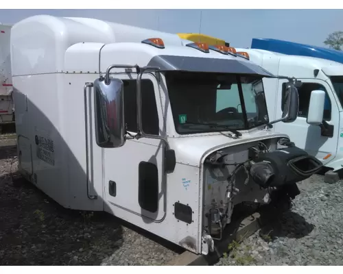 PETERBILT 386 CAB