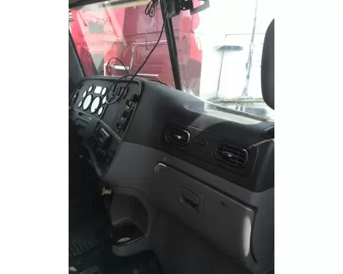 PETERBILT 386 CAB