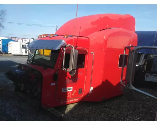 PETERBILT 386 CAB