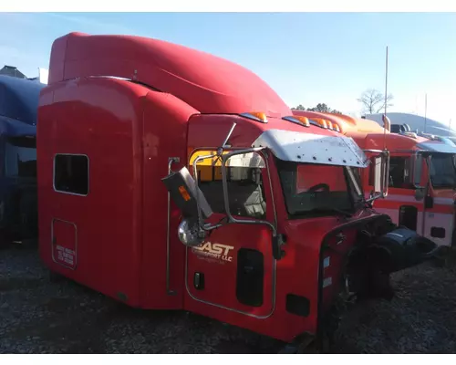 PETERBILT 386 CAB