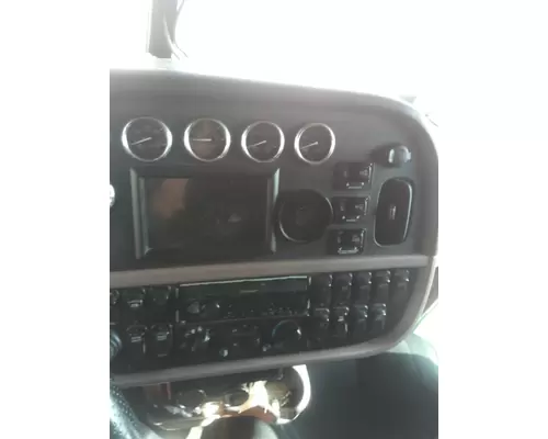 PETERBILT 386 CAB