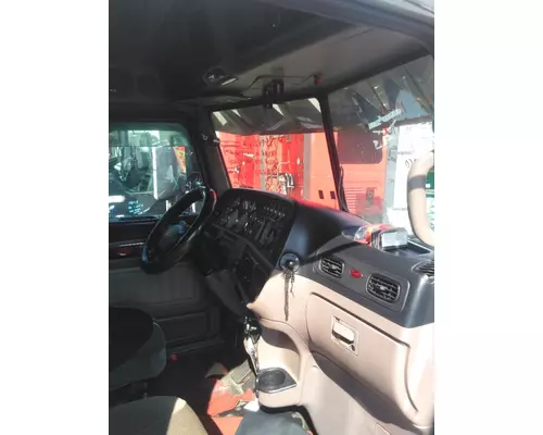 PETERBILT 386 CAB