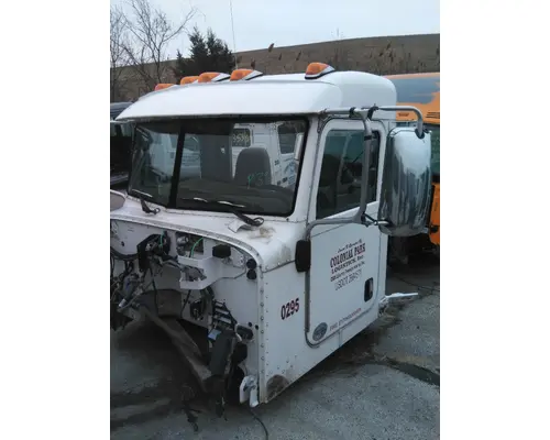 PETERBILT 386 CAB