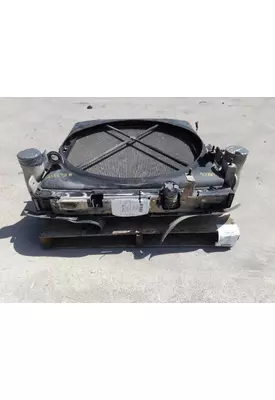 PETERBILT 386 COOLING ASSEMBLY (RAD, COND, ATAAC)