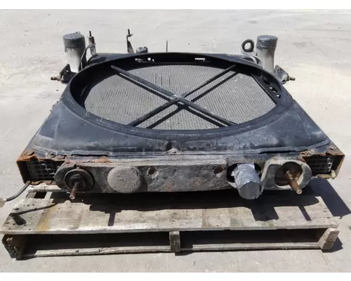 PETERBILT 386 COOLING ASSEMBLY (RAD, COND, ATAAC)