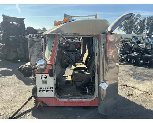 PETERBILT 386 Cab Assembly
