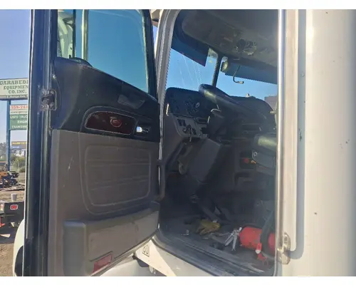 PETERBILT 386 Cab Assembly