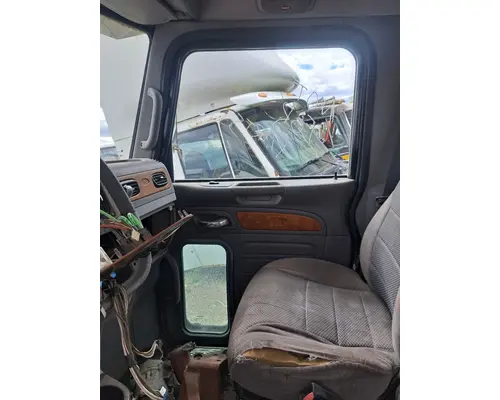PETERBILT 386 Cab Mount